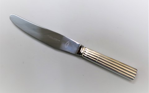 Georg Jensen. Bernadotte Silberbesteck. Sterling (925). Mittagessen Messer alt. 
Modell. Länge 20,2 cm.