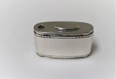 Georg Jensen. Sweet Tablet holder in sterling silver (925). Design 226C. Length 
3.5 cm.