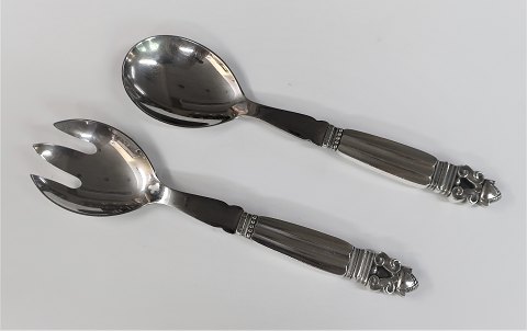 Georg Jensen. Silver cutlery (925). Akorn. Salad set with steel. Length 20 cm. 
Produced 1945-1951.