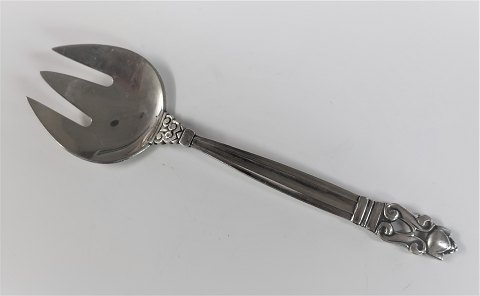 Georg Jensen. Sølv (925). Konge. Lille serveringsgaffel. Længde 14 cm.