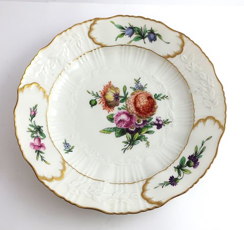 Royal Copenhagen. Saxon flower dinner plate. Luxury edition. Diameter 23 cm. 
Model 1355. (1 quality)