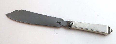 Georg Jensen. Pyramid cutlery. Sterling (925). Cake knife. Length 25 cm.