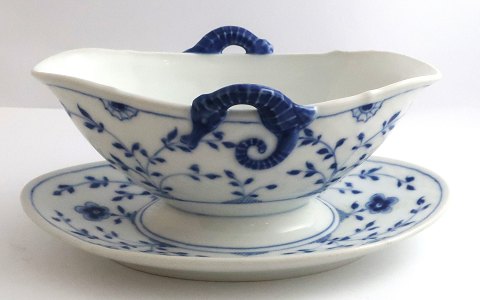 Bing & Grondahl. Butterfly. Sauce bowl. Length 22.5 cm.. (1 quality)