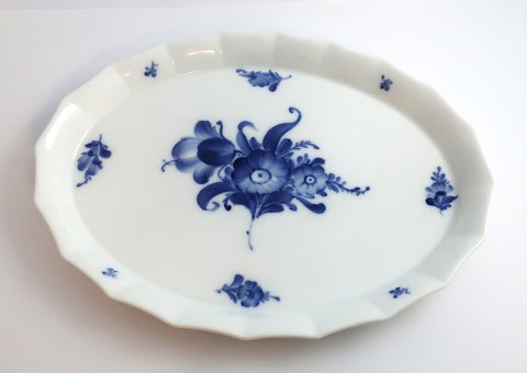 Royal Copenhagen. Blue flower. Oval tray. Model 8578. Length 29 cm. (1 quality)