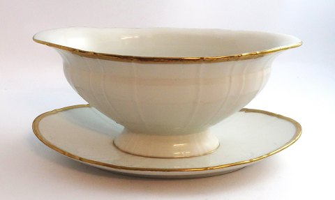 Bing & Grondahl. Offenbach. Sauce bowl. Length 24.5 cm. (1 quality)