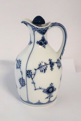 Royal Copenhagen. Blue Fluted Half Lace. Oil jug. Model 1179. Height 13.5 cm. (1 quality). Produced before 1923.