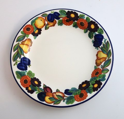 Royal Copenhagen. Golden Summer. Cakeplate. Diameter 17 cm.
