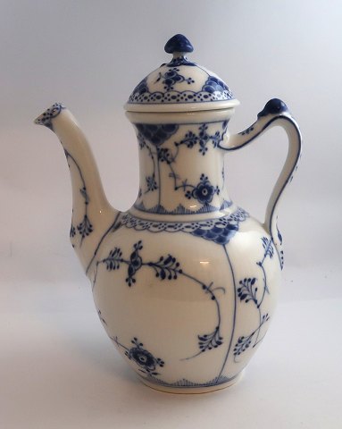 Royal Copenhagen. Blue Fluted, half lace. Coffee pot. Model 519. Height 25 cm. (1 quality). Produced before 1923.