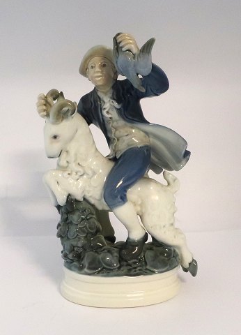 Dahl Jensen. Porcelain figurine. Clumsy Hans. Model # 1070. Height 21.5 cm. (1 quality)