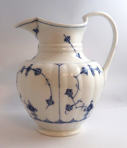 Royal Copenhagen. Blue fluted, plain. Chocolate jug. Model 392. Height 22 cm. (1 quality). Produced before 1923