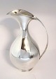 Michelsen. Sterling silver jug &#8203;&#8203;(925). Design Kay Fisker. Height 24 
cm. Produced 1955 (E9)