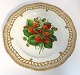 Royal Copenhagen Flora Danica, fruit plate. Lunch plate with open-work border. Design # 429/3554. Diameter 23 cm. (1 quality).
