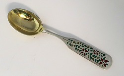 item no: 642884